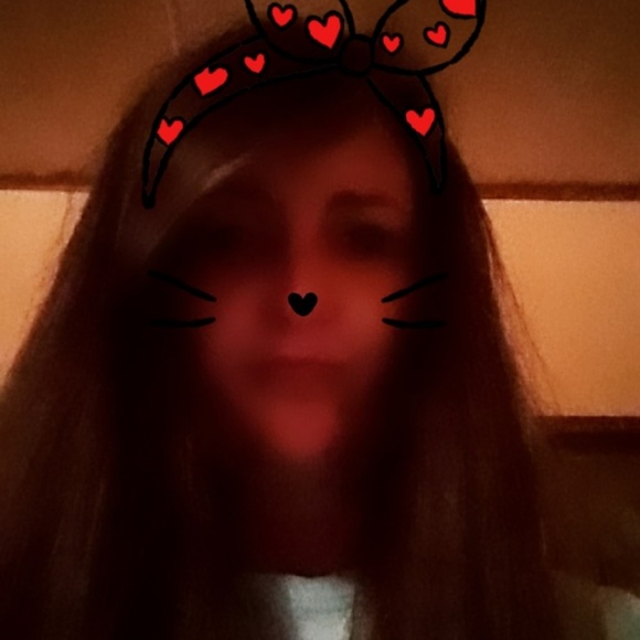 Meet your Posher, Tara - Picture 1 of 1